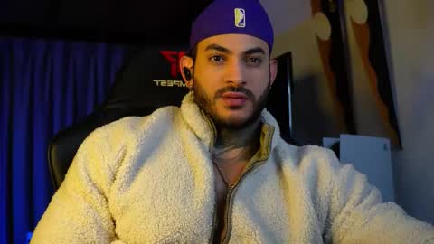 JC online show from 11-28-25, 07:22