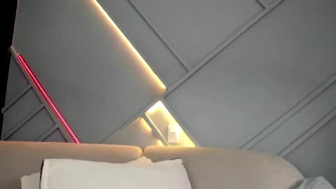 Snapshot of jackson_wayne__ chatting on 02-19-25, 03:38 Jackson Wayne online show from 02-19-25, 03:38