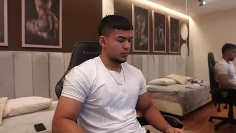Jackson Bell online show from 07-22-26, 01:36