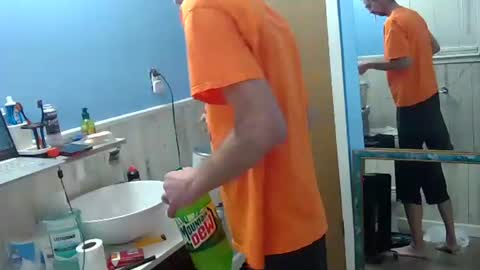 Snapshot of jacksonmale1974 chatting on 12-15-25, 12:15 funtimes49203 online show from 12-15-25, 12:15