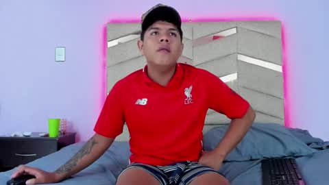 Jackson  online show from 12-24-24, 06:17