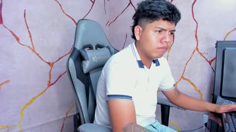 Jackson  online show from 02-13-25, 07:42