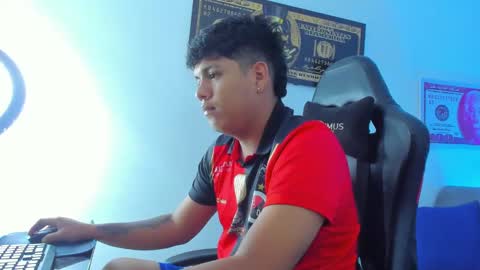 Jackson  online show from 02-16-25, 12:10