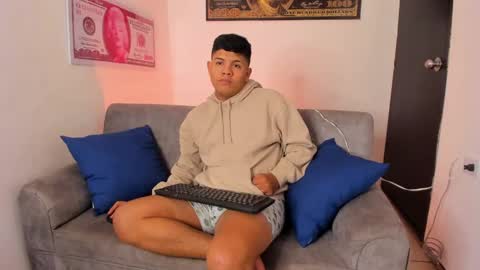 Jackson  online show from 02-20-25, 07:08