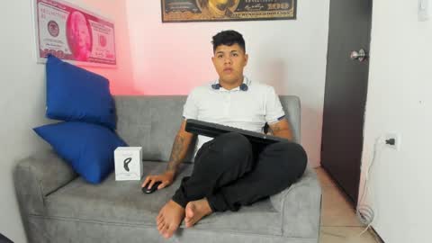 Jackson  online show from 02-22-25, 07:03