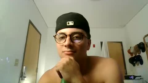 ImZacharyTyler online show from 06-22-26, 12:45