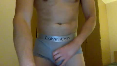 jackt092 online show from 05-11-26, 09:34