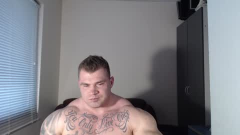 Snapshot of jackyhuge chatting on 02-05-25, 01:22 Jacky online show from 02-05-25, 01:22