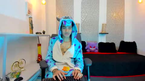 Snapshot of jacob_blackwell chatting on 11-05-25, 07:47 jacob_blackwell online show from 11-05-25, 07:47