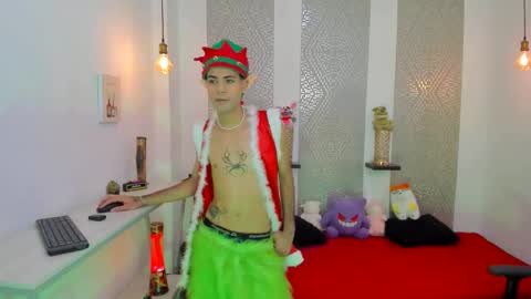 Snapshot of jacob_blackwell chatting on 12-05-25, 08:38 jacob_blackwell online show from 12-05-25, 08:38