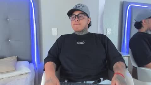 Snapshot of jacob_garciaa chatting on 11-16-25, 05:46 TJ online show from 11-16-25, 05:46