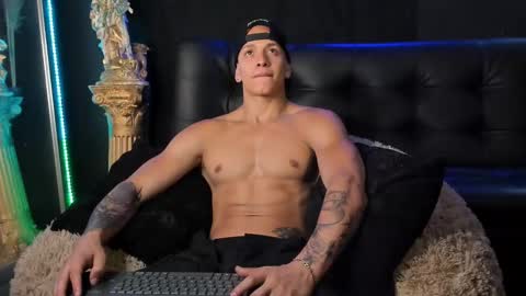 JACOB JAMES online show from 02-26-25, 03:42