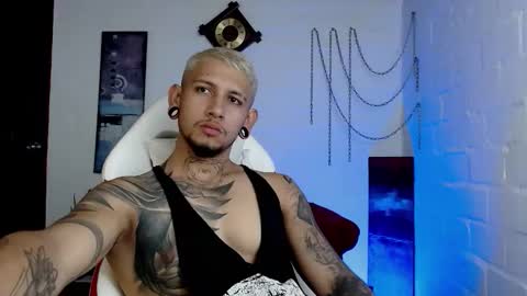 Michael Caicedo online show from 03-05-25, 05:18