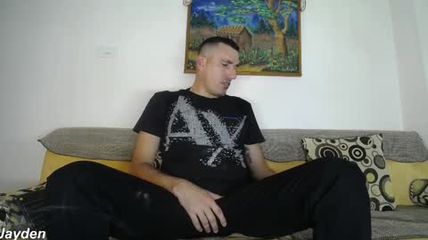 Jacob And Jayden online show from 04-11-26, 06:23