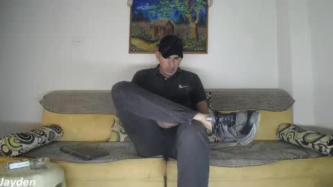 Jacob And Jayden online show from 04-20-26, 05:59