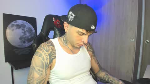 Snapshot of jacobb116 chatting on 11-07-25, 01:27 jacobb116 online show from 11-07-25, 01:27