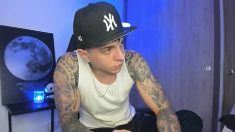 Snapshot of jacobb116 chatting on 11-20-25, 01:17 jacobb116 online show from 11-20-25, 01:17