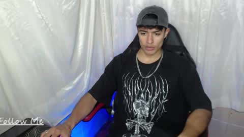 Snapshot of jacobbakerr chatting on 12-05-25, 04:54 Jacobbakerr online show from 12-05-25, 04:54