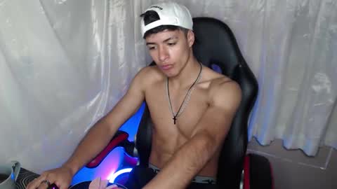 Snapshot of jacobbakerr chatting on 12-15-25, 10:52 Jacobbakerr online show from 12-15-25, 10:52