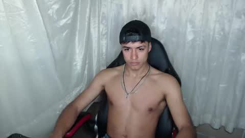 Snapshot of jacobbakerr chatting on 12-17-25, 10:32 Jacobbakerr online show from 12-17-25, 10:32