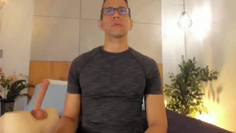 Snapshot of jacobdraven chatting on 06-09-26, 03:51 jacobdraven online show from 06-09-26, 03:51