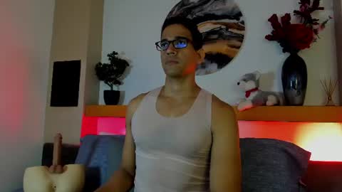 Snapshot of jacobdraven chatting on 07-22-26, 04:15 jacobdraven online show from 07-22-26, 04:15