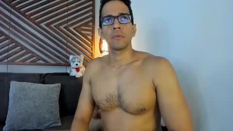 Snapshot of jacobdraven chatting on 07-23-26, 04:54 jacobdraven online show from 07-23-26, 04:54
