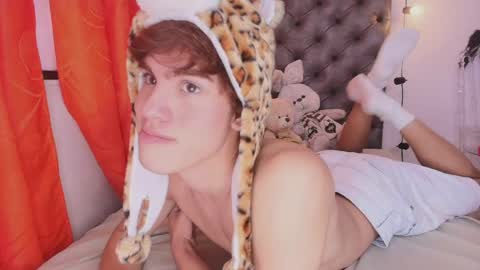 jacobelord online show from 03-25-26, 02:23