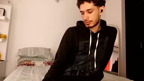 JACOB  ROBIN online show from 09-22-25, 07:16