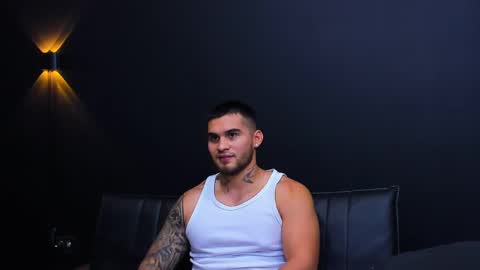 Snapshot of jacobsthorm chatting on 02-14-25, 05:41 jacobsthorm online show from 02-14-25, 05:41