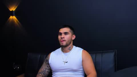 Snapshot of jacobsthorm chatting on 02-20-25, 04:07 jacobsthorm online show from 02-20-25, 04:07