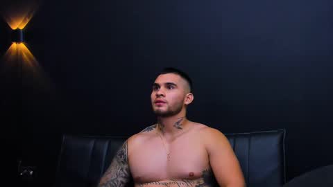 Snapshot of jacobsthorm chatting on 02-21-25, 08:07 jacobsthorm online show from 02-21-25, 08:07