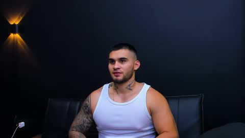 Snapshot of jacobsthorm chatting on 02-22-25, 02:06 jacobsthorm online show from 02-22-25, 02:06