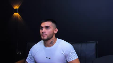 Snapshot of jacobsthorm chatting on 02-26-25, 06:15 jacobsthorm online show from 02-26-25, 06:15