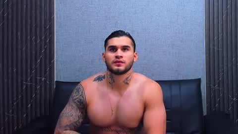 Snapshot of jacobsthorm chatting on 09-28-25, 04:18 jacobsthorm online show from 09-28-25, 04:18