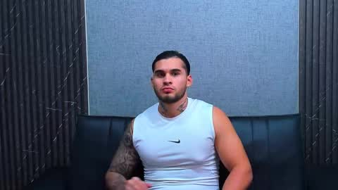 Snapshot of jacobsthorm chatting on 10-17-25, 03:10 jacobsthorm online show from 10-17-25, 03:10