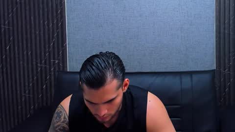 Snapshot of jacobsthorm chatting on 10-23-25, 04:12 jacobsthorm online show from 10-23-25, 04:12