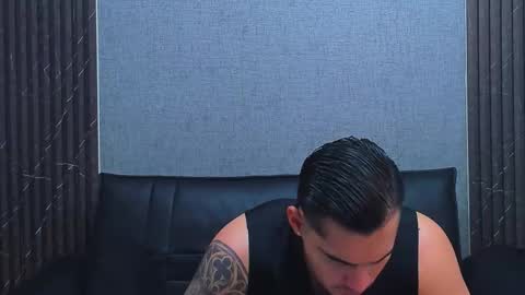 Snapshot of jacobsthorm chatting on 11-14-25, 04:33 jacobsthorm online show from 11-14-25, 04:33