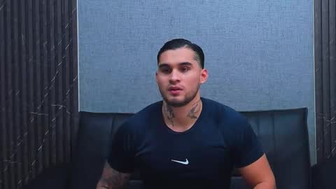 Snapshot of jacobsthorm chatting on 11-15-25, 03:59 jacobsthorm online show from 11-15-25, 03:59