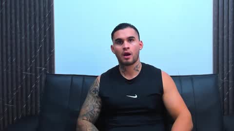 Snapshot of jacobsthorm chatting on 11-22-25, 03:38 jacobsthorm online show from 11-22-25, 03:38