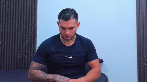 Snapshot of jacobsthorm chatting on 11-25-25, 03:28 jacobsthorm online show from 11-25-25, 03:28