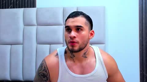 Snapshot of jacobsthorm chatting on 12-02-25, 03:23 jacobsthorm online show from 12-02-25, 03:23