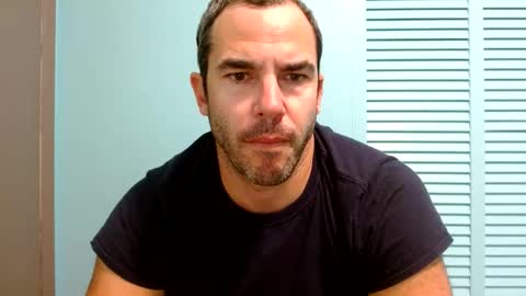 Snapshot of jacoff38 chatting on 02-10-25, 02:48 jacoff38 online show from 02-10-25, 02:48