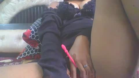 jacqueline_fernandez online show from 09-15-25, 06:24