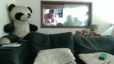 Snapshot of jacques_de_france chatting on 02-28-25, 04:10 Jacques online show from 02-28-25, 04:10