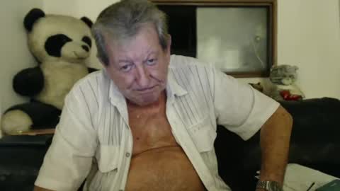 Snapshot of jacques_de_france chatting on 03-11-25, 02:43 Jacques online show from 03-11-25, 02:43