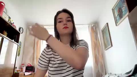 Mila online show from 07-04-26, 10:32