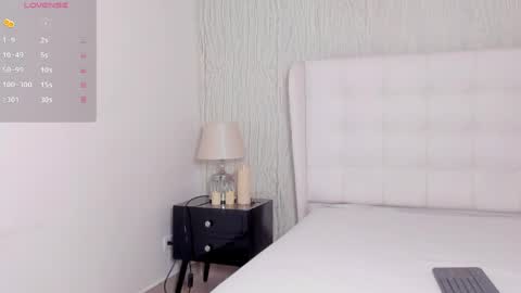 Jacub online show from 04-12-26, 01:43