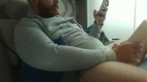 Snapshot of jacuzzi90 chatting on 10-07-25, 03:31 jacuzzi90 online show from 10-07-25, 03:31