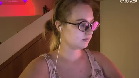 jacywinslat online show from 06-07-26, 01:26